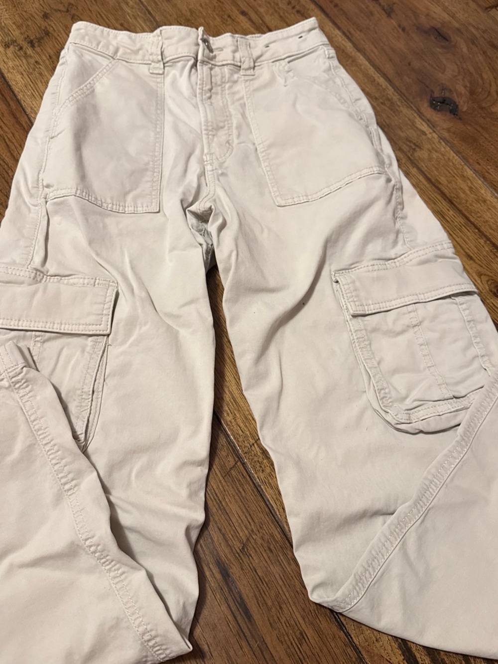 Hollister Women's Light Beige Cargo Pants